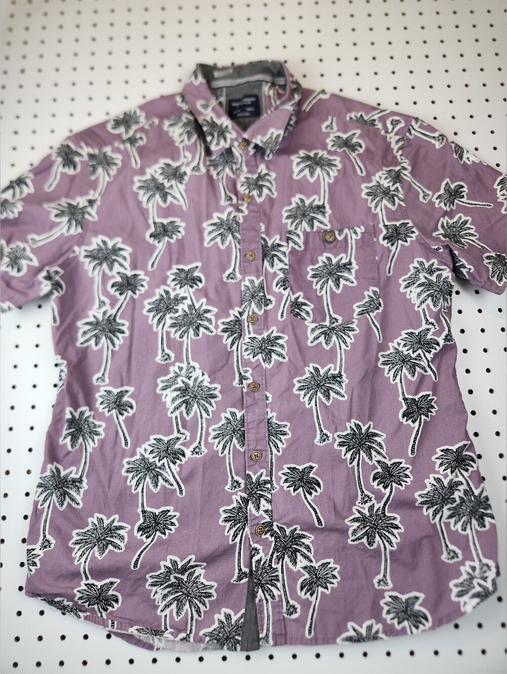 Hawaiian shirt Pink Palm Tree Button Up Shirt Size L
